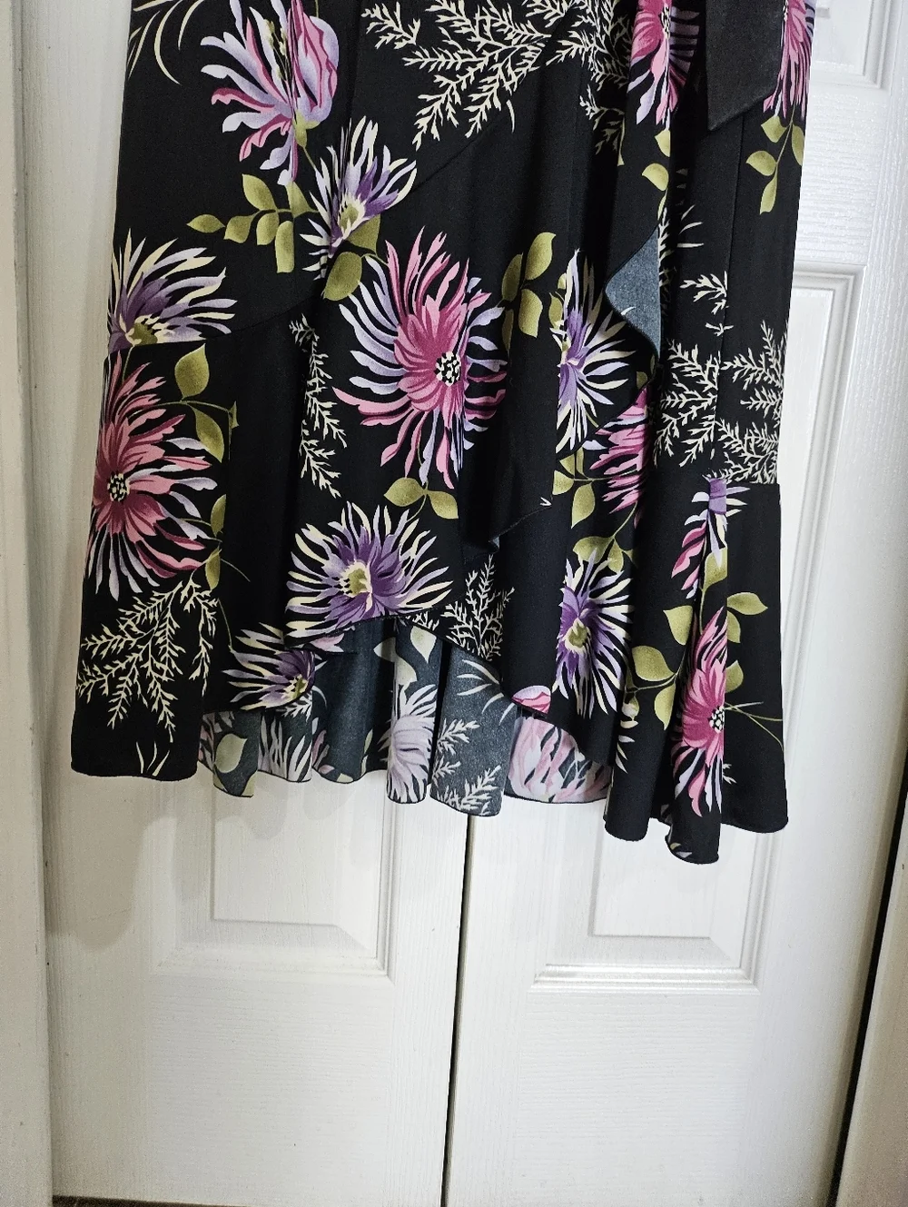 Beata Studio Los Angeles Floral Wrap Dress Size 14 Black Pink Midi Made in USA. - Picture 6 of 15
